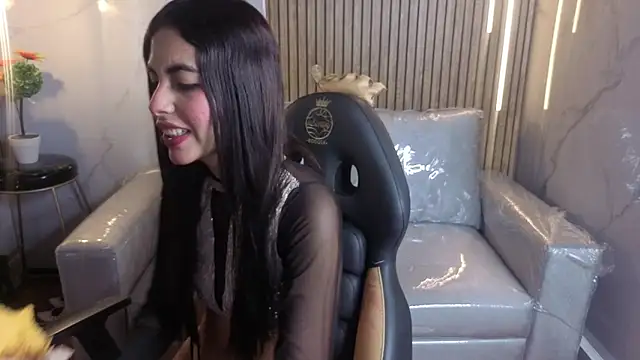 Snapshot of Perla_lovely_ chatting on 28, 5, 2026 Perla lovely online show from 28, 5, 2026