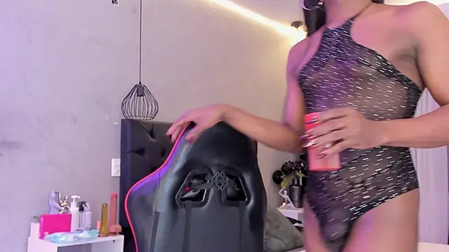 naomi  blair online show from 16, 7, 2026