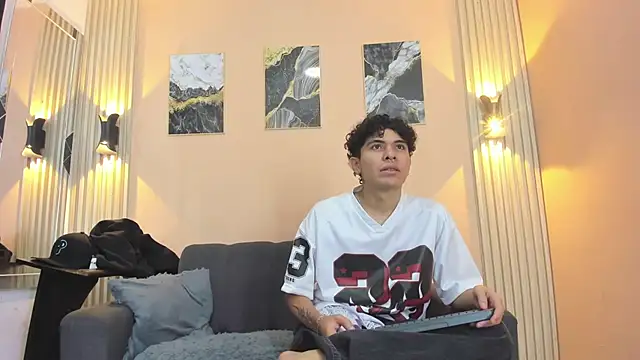 DesiresOfOlympus  online show from 23, 4, 2026