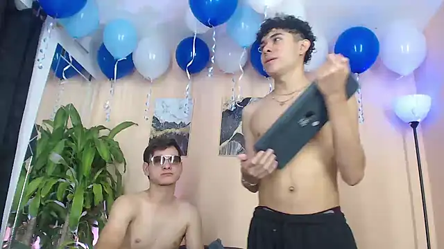 DesiresOfOlympus  online show from 13, 3, 2026