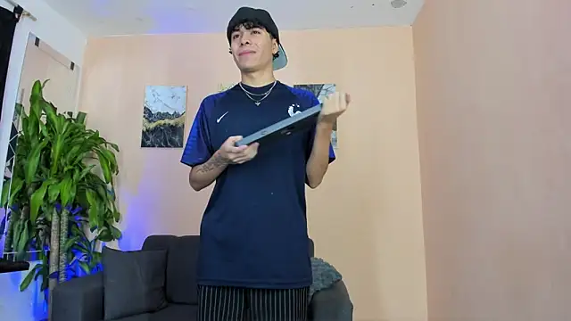 DesiresOfOlympus  online show from 25, 3, 2026