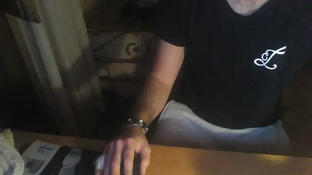 ragazzo200996 online show from 23, 2, 2026