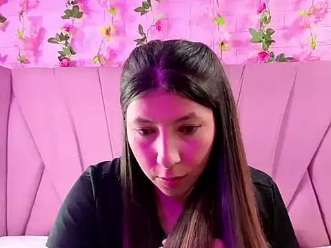 EmberCooper  online show from 5, 2, 2026