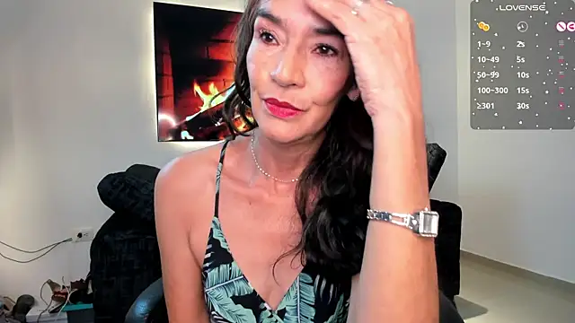 Emma Mendozaa online show from 20, 7, 2026