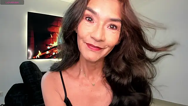 Emma Mendozaa online show from 13, 7, 2026