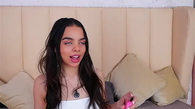 BambiRoses online show from 30, 3, 2026