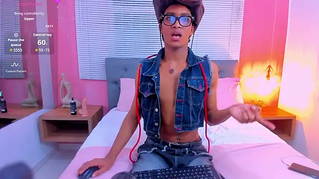 Snapshot of drako18_ chatting on 15, 5, 2026 drako18 online show from 15, 5, 2026