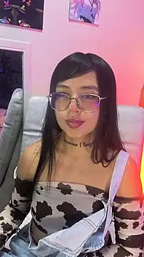 mary luckaysha  online show from 22, 7, 2026