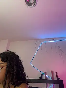 Snapshot of Dollkat chatting on 21, 4, 2026 Dollkat online show from 21, 4, 2026