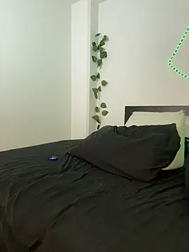 Dollkat online show from 28, 2, 2026