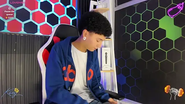 David Banks  online show from 22, 4, 2026