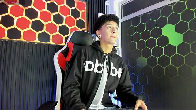 David Banks  online show from 17, 4, 2026