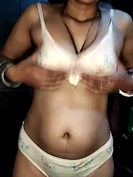 Pritu675 online show from 14, 4, 2026