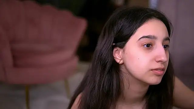 JullyFox online show from 4, 4, 2026