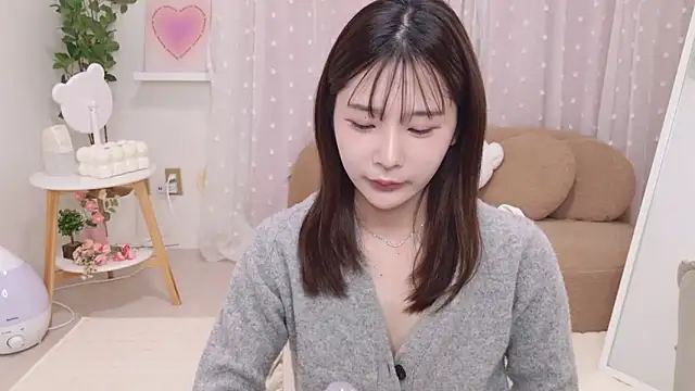  MIYUnya online show from 17, 3, 2026