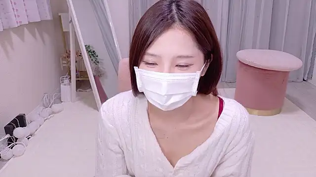  MIYUnya online show from 1, 3, 2026