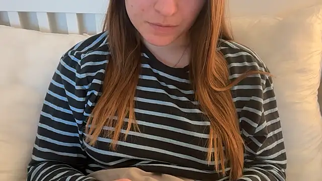 Lucyschickt online show from 4, 5, 2026