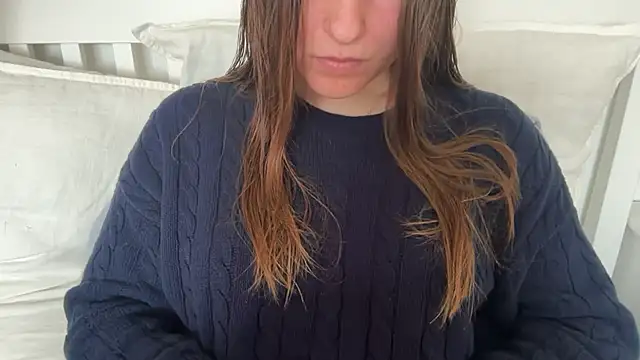 Lucyschickt online show from 11, 3, 2026