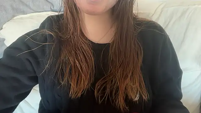 Lucyschickt online show from 22, 4, 2026