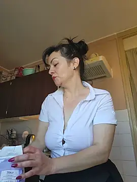 Snapshot of VelvetX-Mona chatting on 22, 5, 2026 VelvetX-Mona online show from 22, 5, 2026