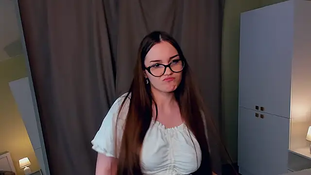 CrissyKales online show from 5, 2, 2026