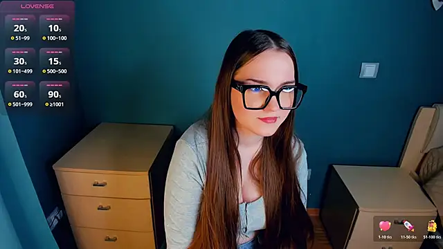 CrissyKales online show from 12, 2, 2026