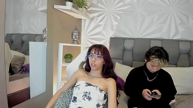 suggar angel online show from 4, 3, 2026