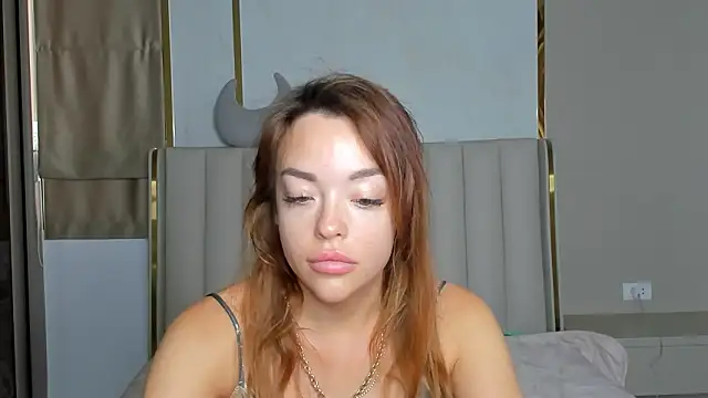 stellaa quenn online show from 5, 2, 2026