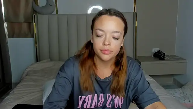 stellaa quenn online show from 9, 4, 2026