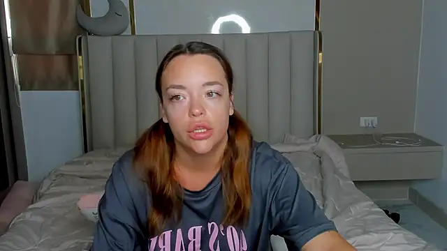 stellaa quenn online show from 19, 4, 2026