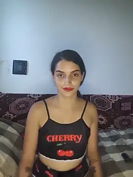 Snapshot of SoniaMoonnnnn chatting on 9, 6, 2026 SoniaMoonnnnn online show from 9, 6, 2026