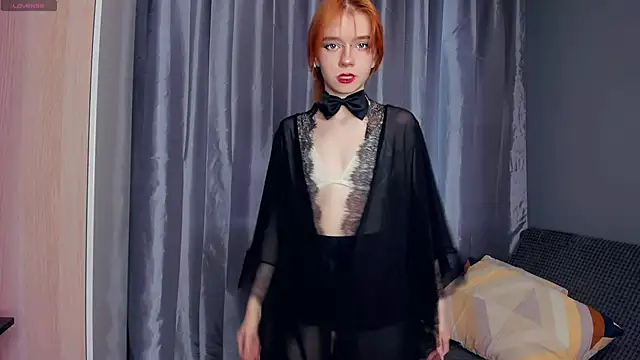 Snapshot of TarynPalek chatting on 23, 4, 2026 TarynPalek online show from 23, 4, 2026