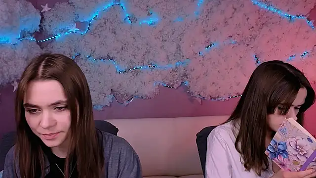 laurenmurrr online show from 28, 3, 2026