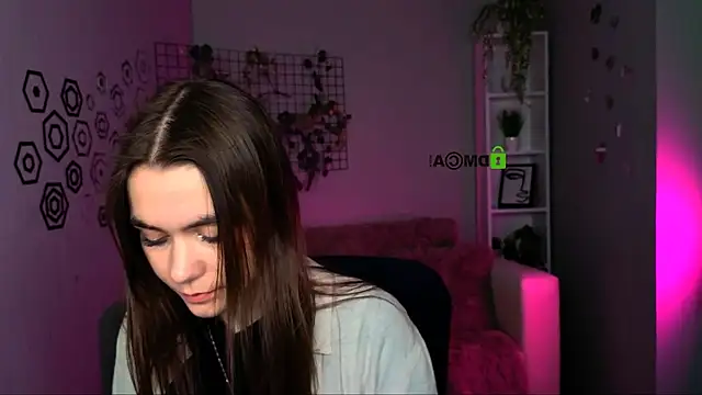 laurenmurrr online show from 19, 4, 2026