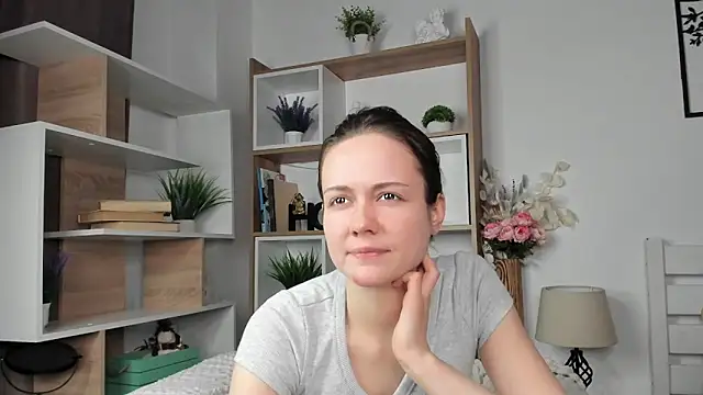 MalvinaTrafford online show from 9, 2, 2026