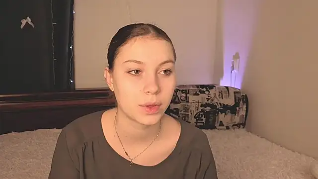 JadwigaTagliavia online show from 26, 3, 2026