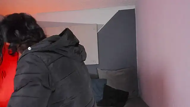 nova scarlett online show from 6, 3, 2026