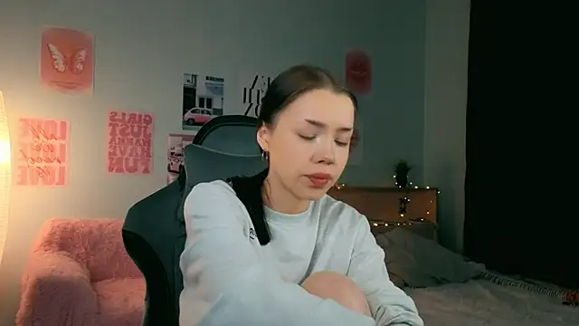 Vexnexe online show from 15, 2, 2026