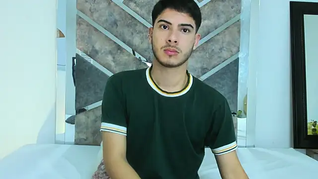 Apolo Gray online show from 4, 2, 2026