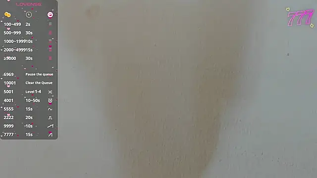 Snapshot of SamanthaHill_ chatting on 7, 5, 2026 SamanthaHill online show from 7, 5, 2026
