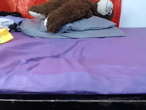 Emily dirty26 online show from 22, 4, 2026