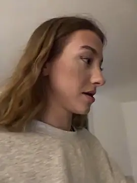 romyxxs online show from 6, 3, 2026