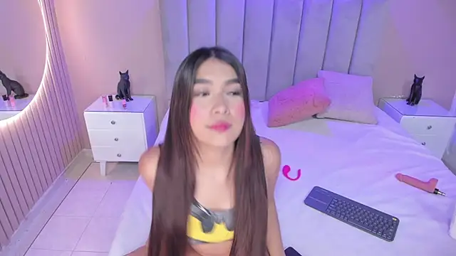  Kailythompson online show from 3, 6, 2026
