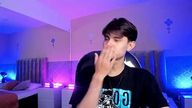 Derek Sinn online show from 21, 4, 2026