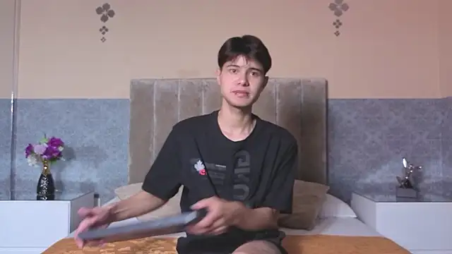 Derek Sinn online show from 13, 2, 2026