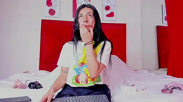 EmmaWilliamss4 online show from 1, 2, 2026