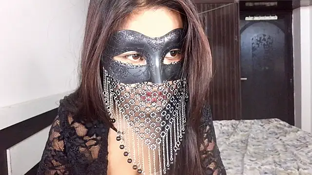 Snapshot of Alina_Teen chatting on 6, 5, 2026 Alina Teen online show from 6, 5, 2026