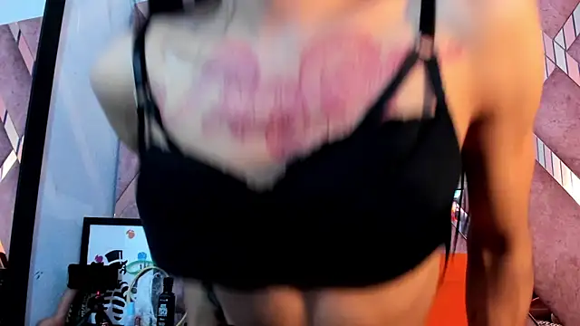 MeghanQueen   online show from 2, 4, 2026