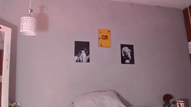 arianna rossi11 online show from 8, 4, 2026