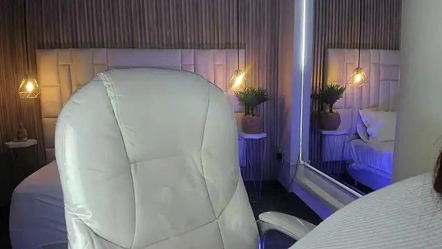 Ravenn21x online show from 28, 2, 2026